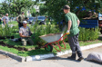 В Левитановском сквере высадили более тысячи новых деревьев и кустарников